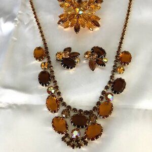 Vintage Unmarked Weiss Amber Rhinestone Jewelry Set Necklace Bracelet Brooch Ear